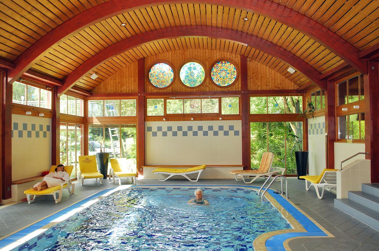 OptimaMed Gesundheitsresort Agathenhof Micheldorf  Exterior foto